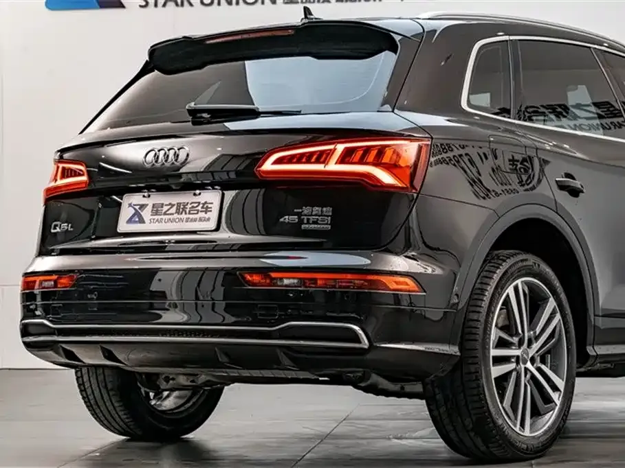 Audi Q5L 2021 из CN, фото 8