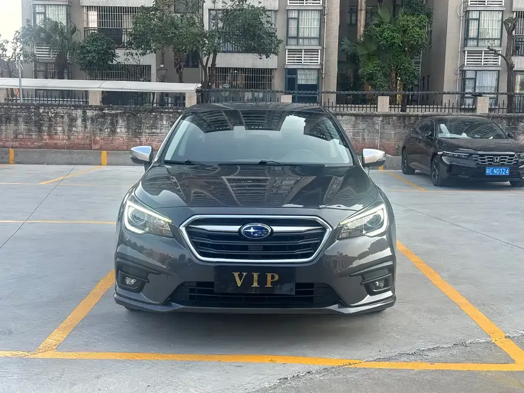 Subaru Legacy 2021 из CN, фото 10