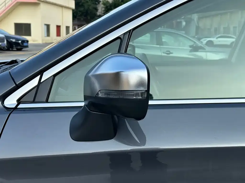 Subaru Legacy 2021 из CN, фото 2