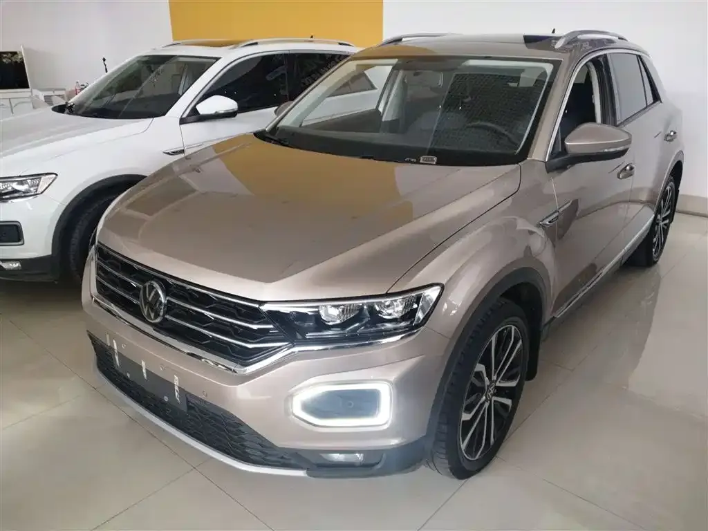 Volkswagen T-Roc 2023 из CN, фото 1