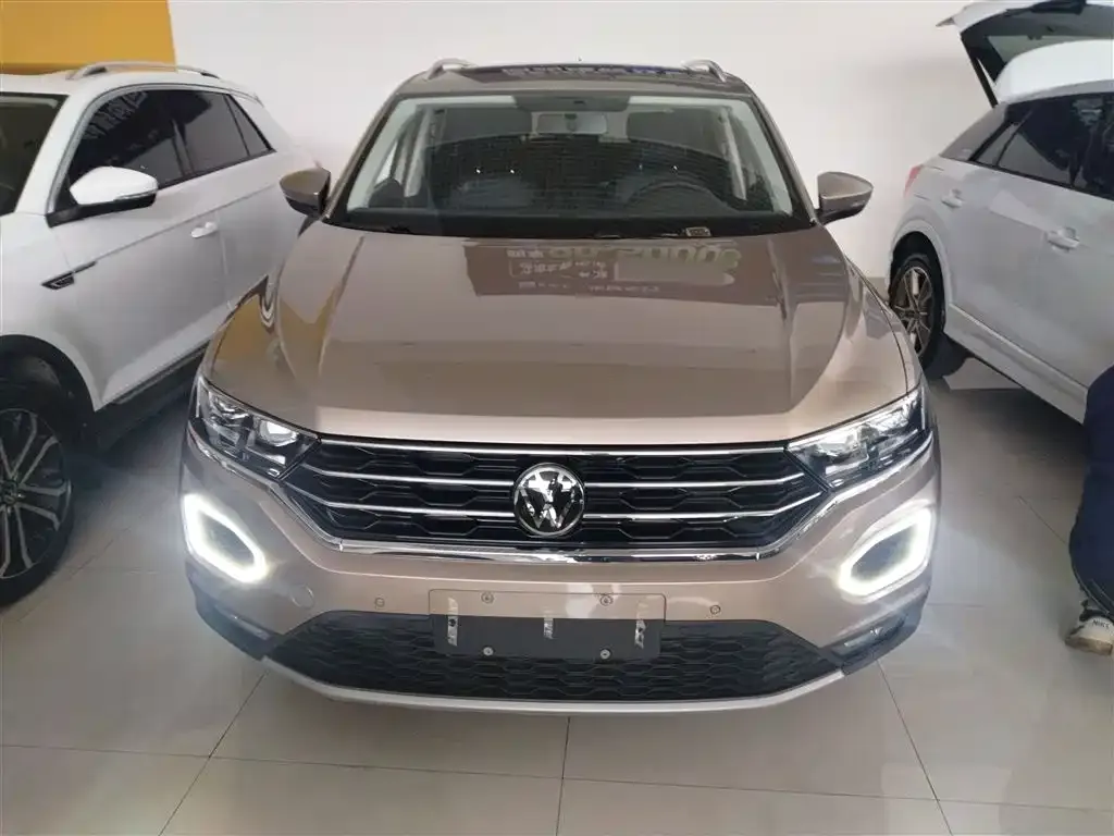 Volkswagen T-Roc 2023 из CN, фото 3