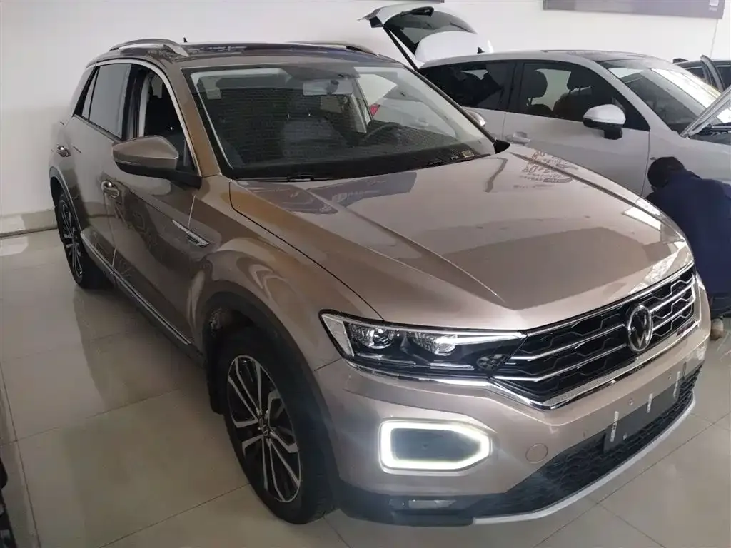 Volkswagen T-Roc 2023 из CN, фото 4