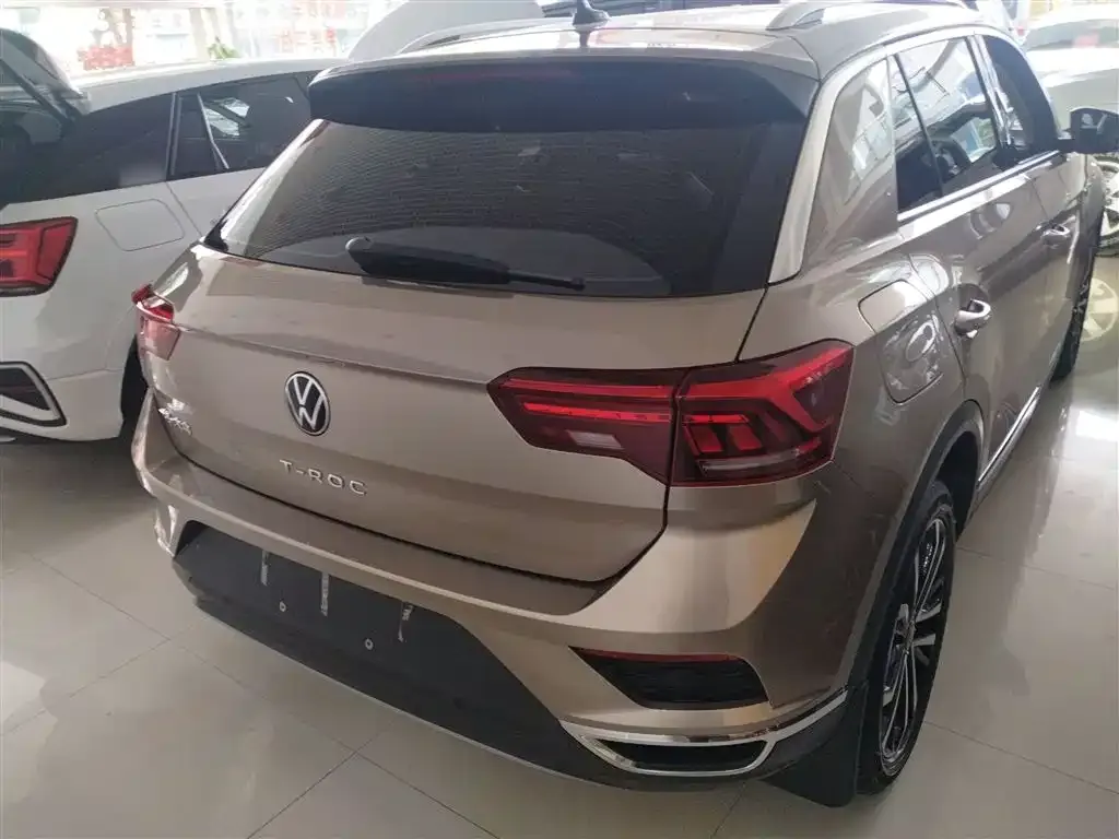 Volkswagen T-Roc 2023 из CN, фото 6