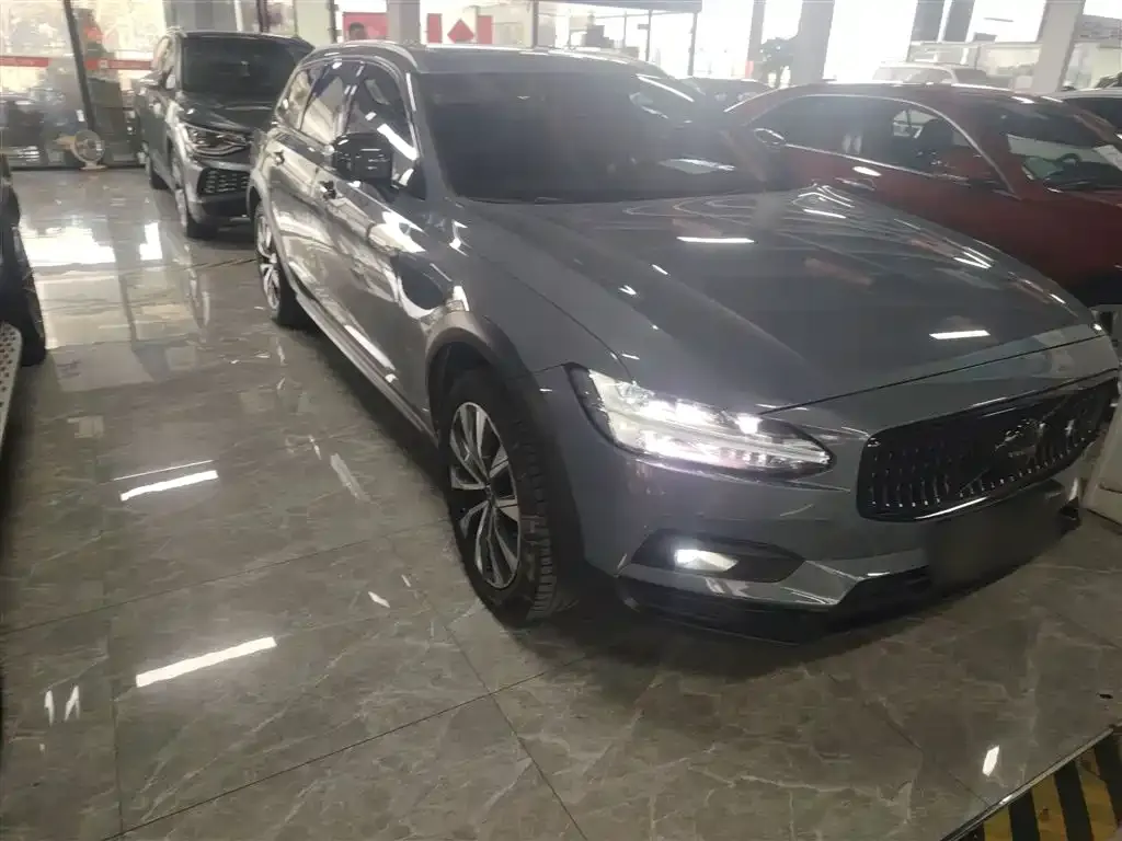 Volvo V90 2021 из CN, фото 4
