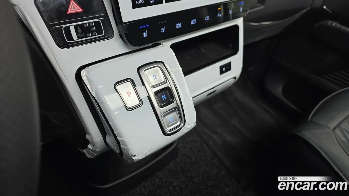 Hyundai Staria 2025 из KR, фото 6