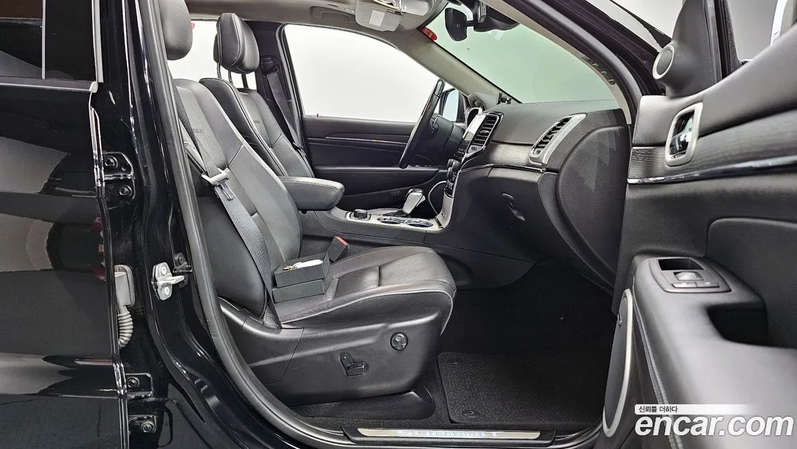 Jeep Cherokee 2021 из KR, фото 6