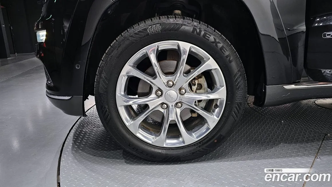 Jeep Cherokee 2021 из KR, фото 5