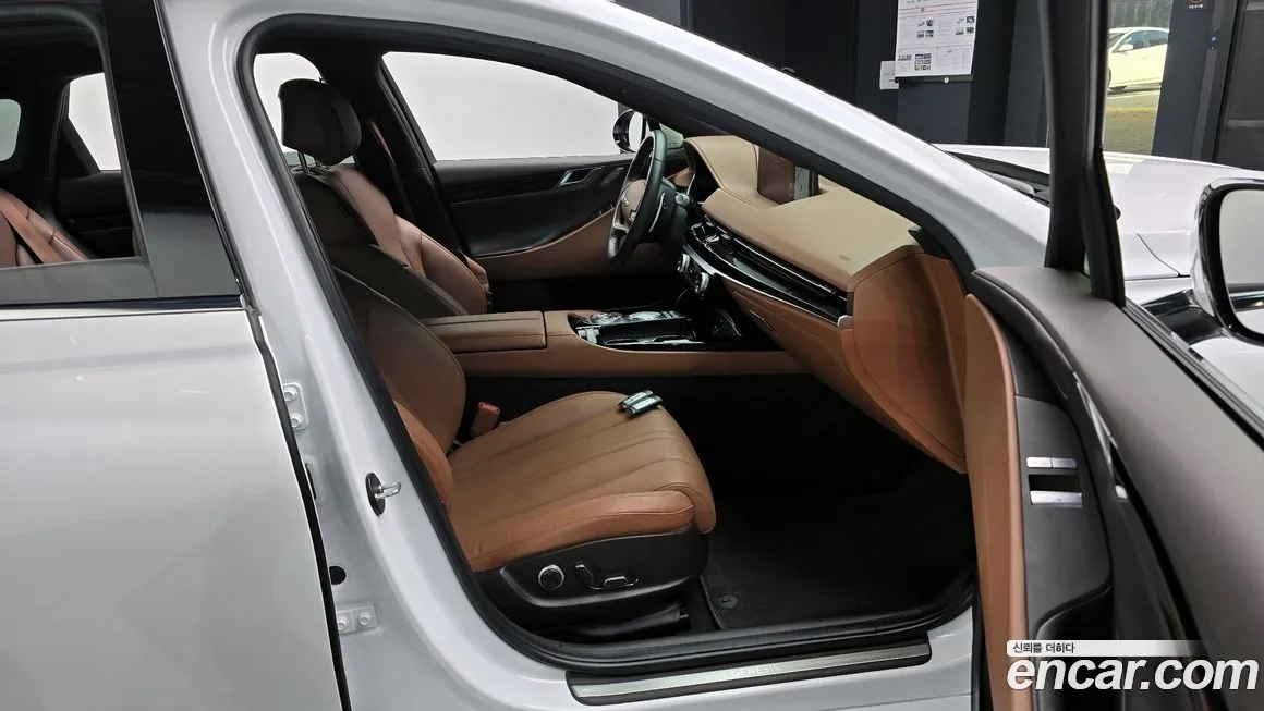 Genesis G80 — фото 10