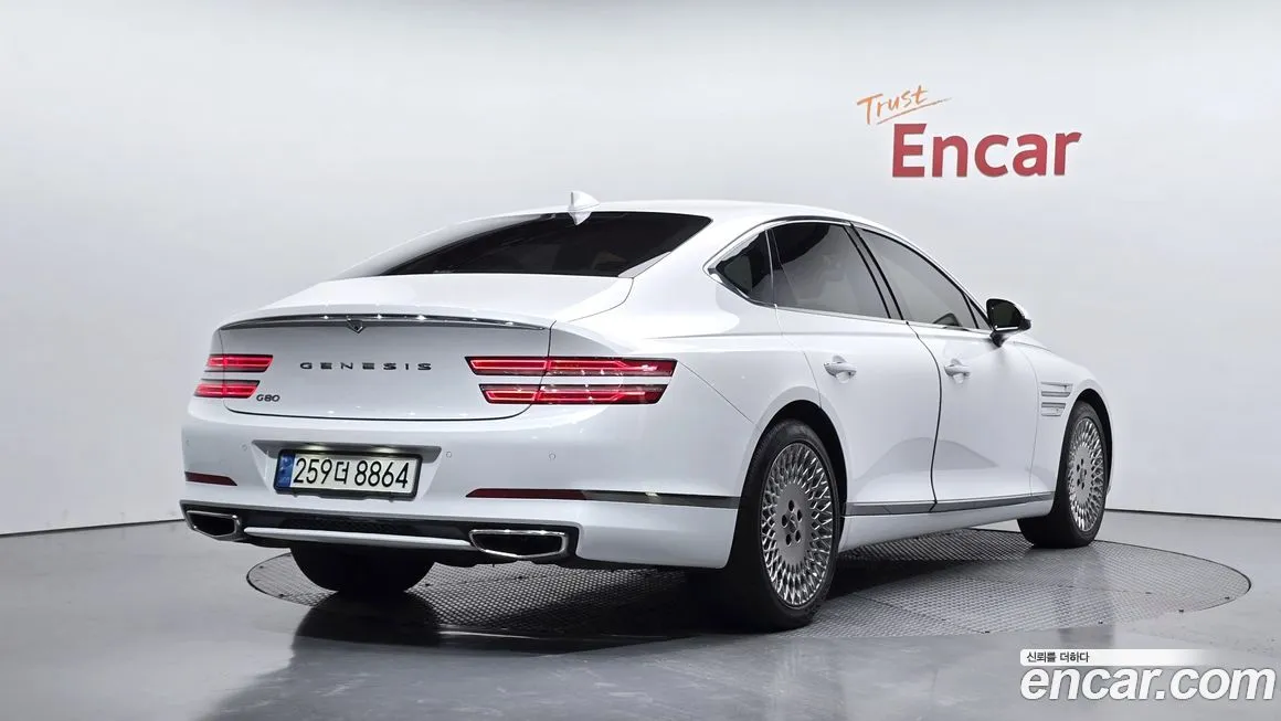 Genesis G80 — фото 2