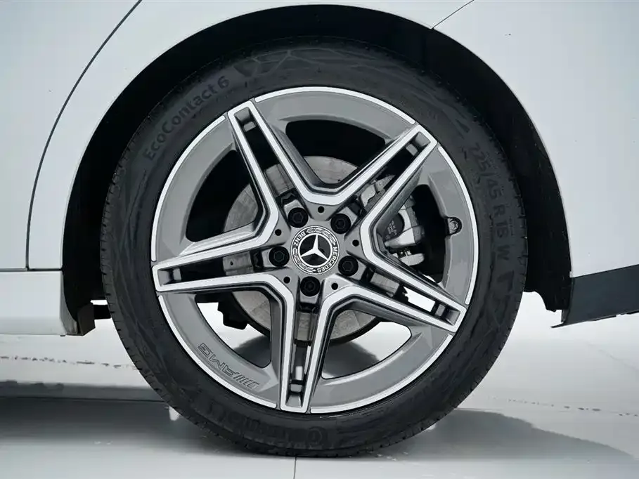 Mercedes-Benz CLA (Import) 2023 из CN, фото 3