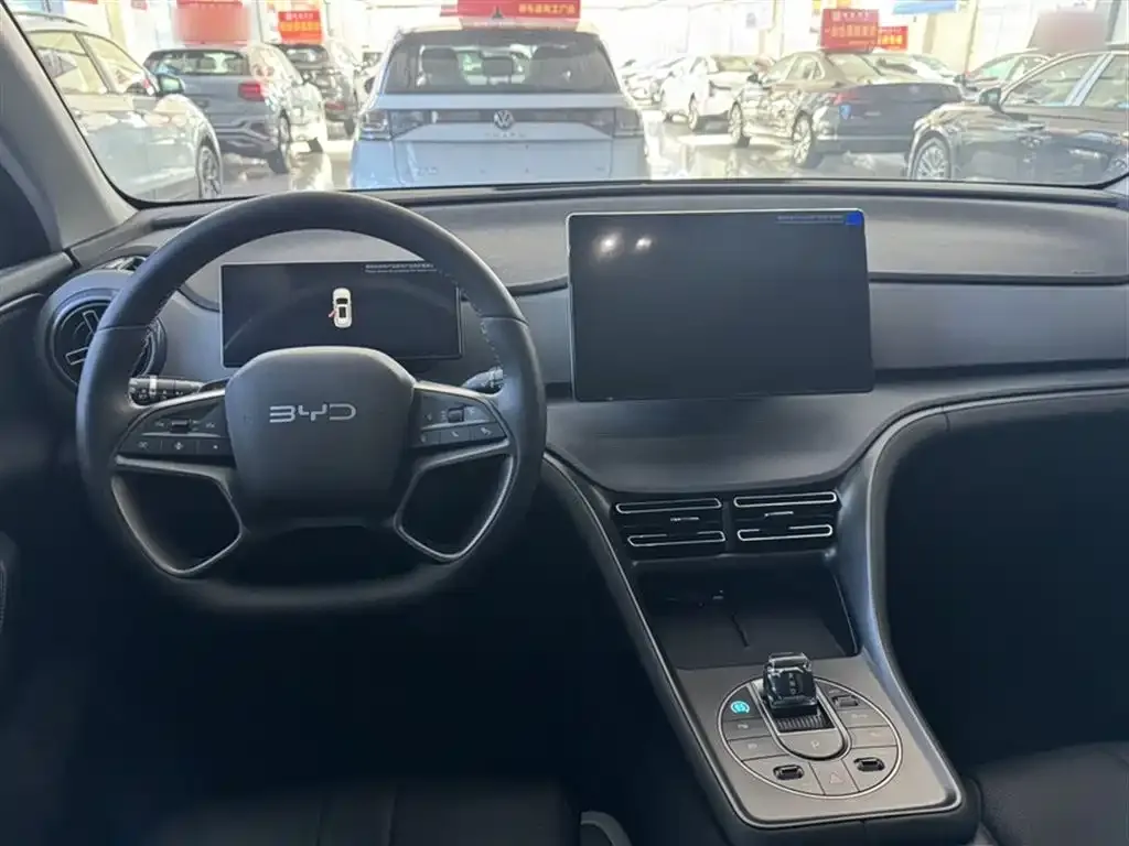 BYD Seal 05 DM-i — фото 9