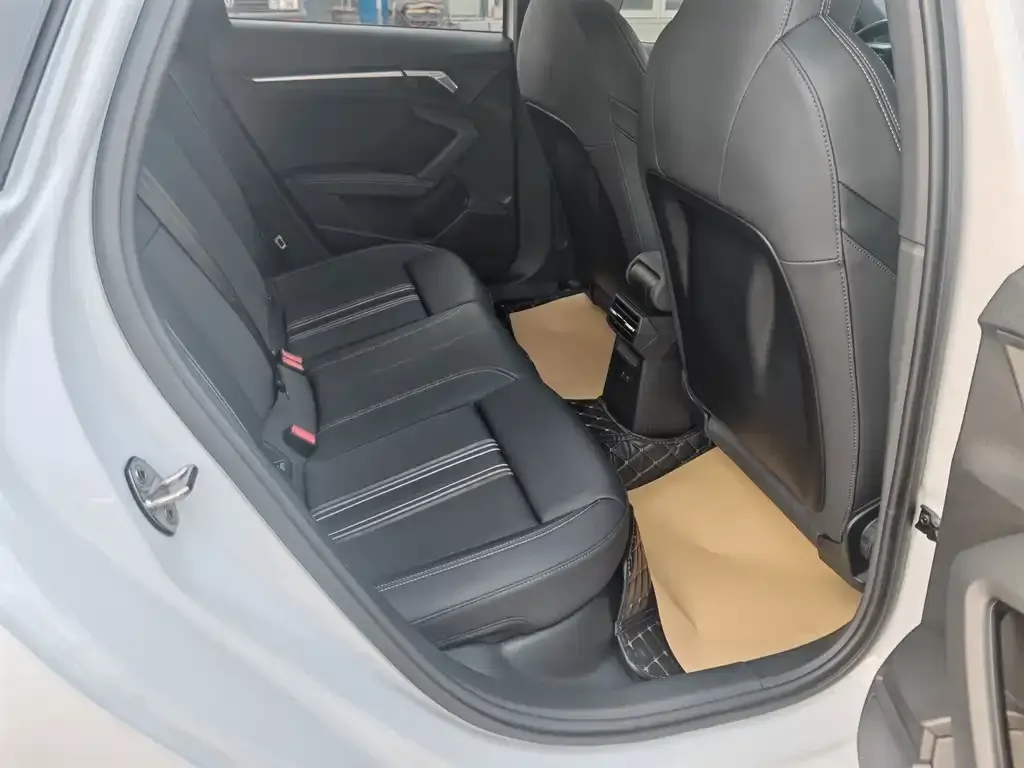 Audi A3 2022 из CN, фото 10