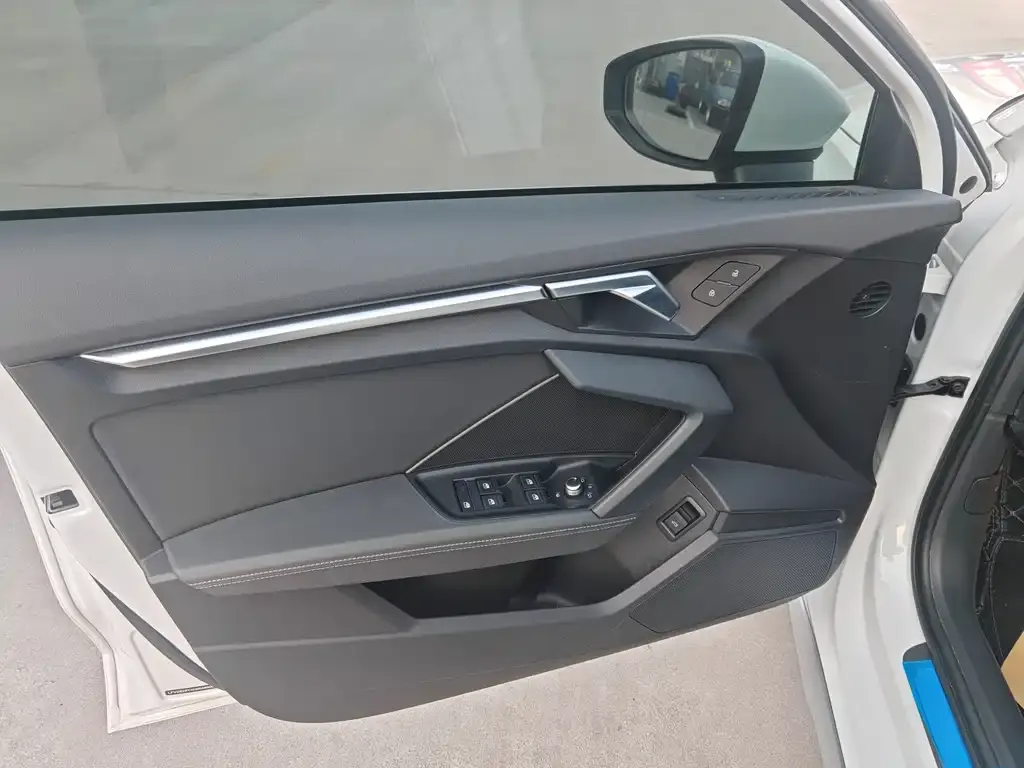 Audi A3 2022 из CN, фото 9