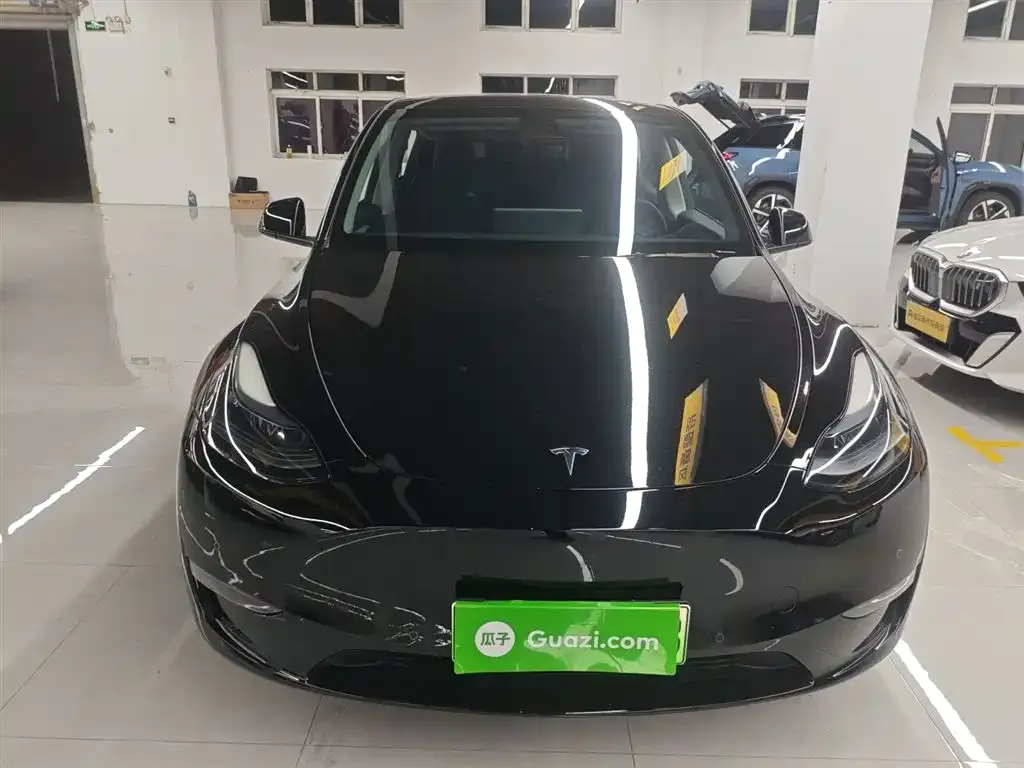 Tesla Model Y — фото 5