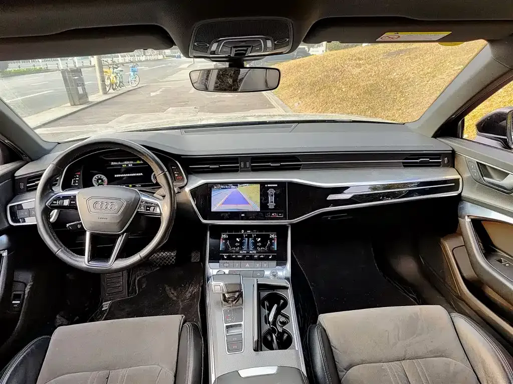 Audi A6L 2021 из CN, фото 2
