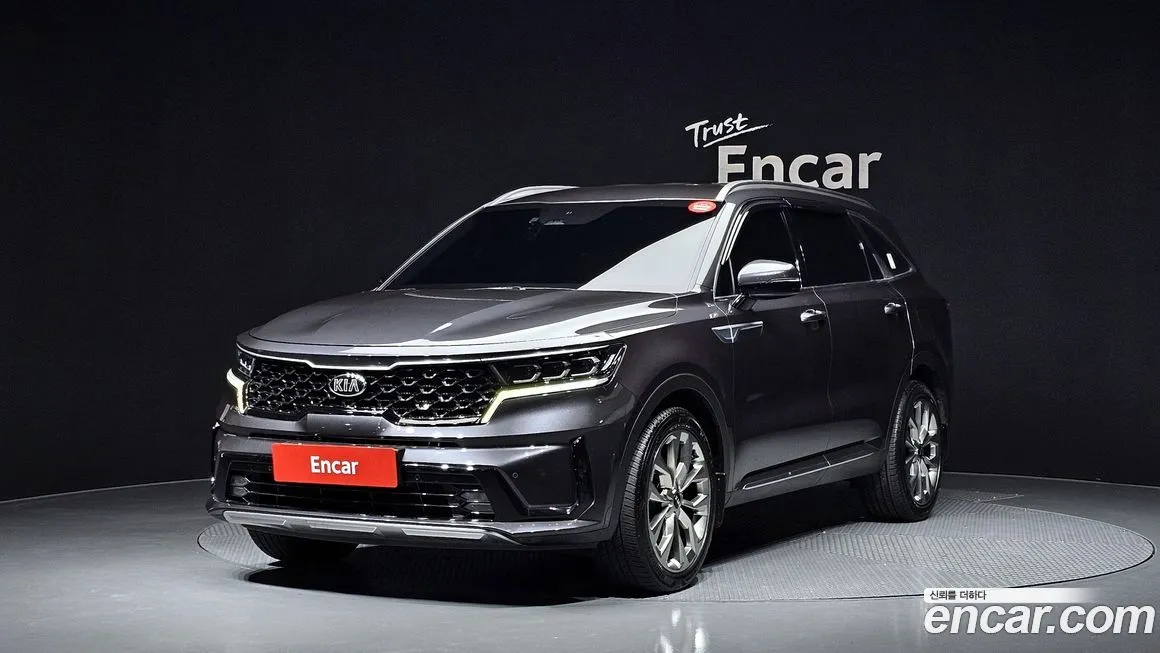 Kia Sorento — фото 1