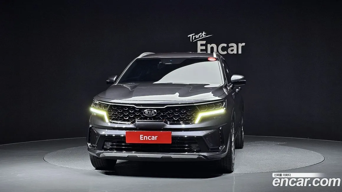 Kia Sorento — фото 4