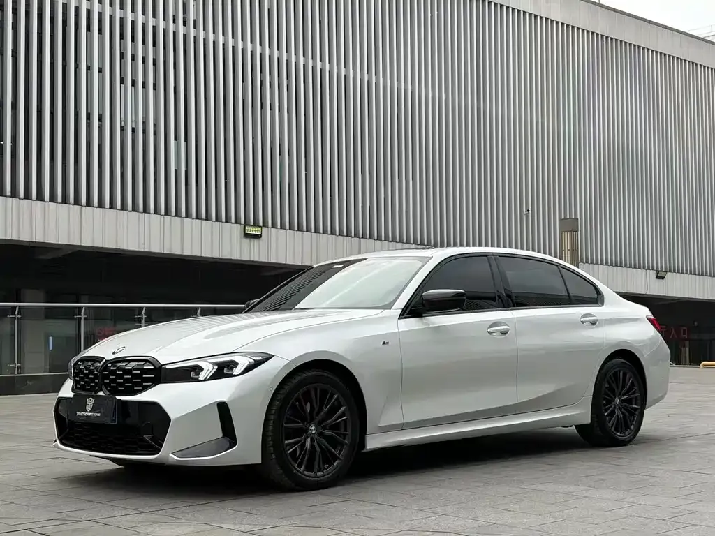 BMW 3 Series 2024 из CN, фото 1
