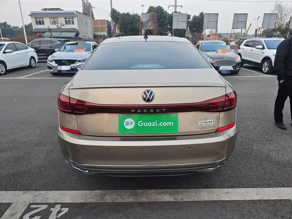 Volkswagen Passat 2021 из CN, фото 6