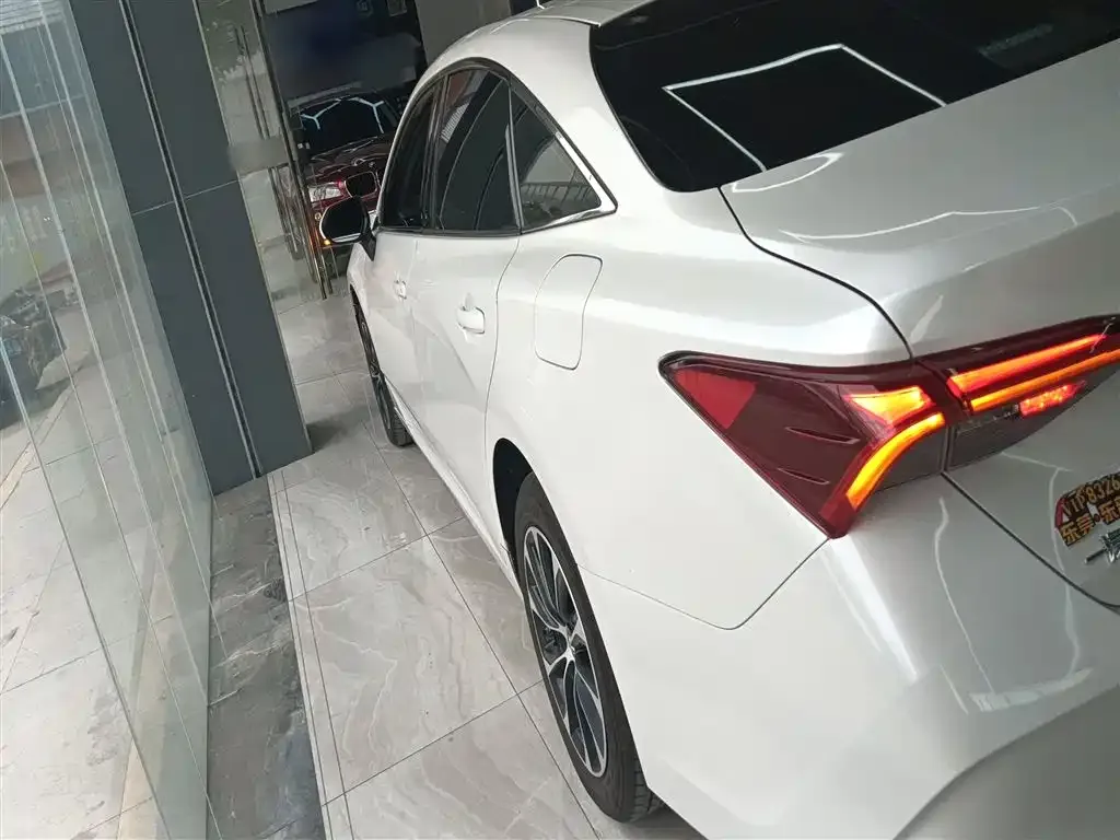 Toyota Avalon 2024 из CN, фото 5
