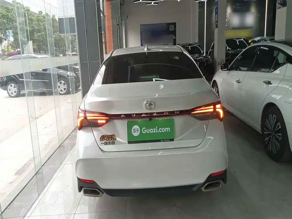 Toyota Avalon 2024 из CN, фото 4