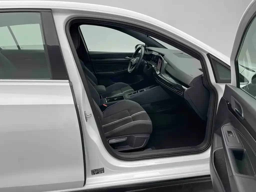 [object Object] Golf 2023 из CN, фото 8