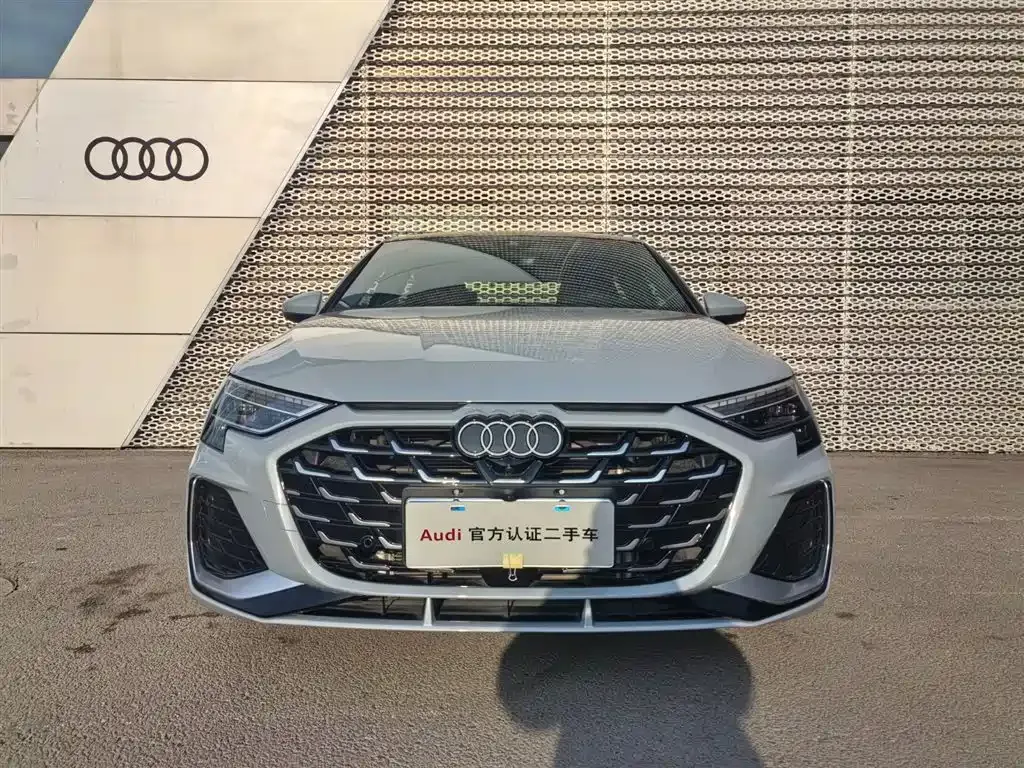 Audi A3 2024 из CN, фото 5