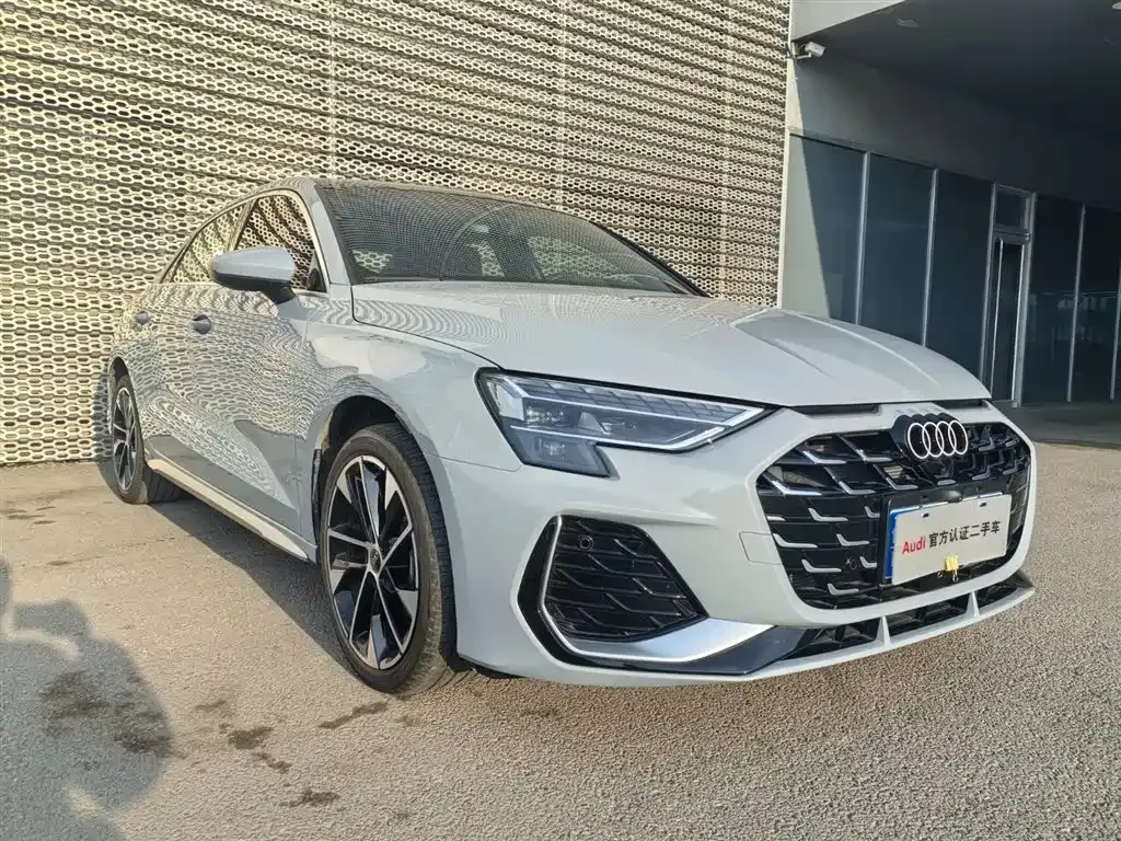 Audi A3 2024 из CN, фото 6