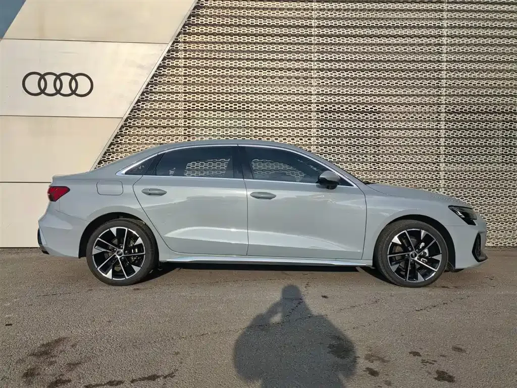Audi A3 2024 из CN, фото 10