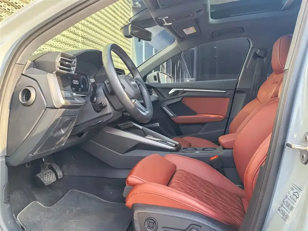 Audi A3 2024 из CN, фото 8