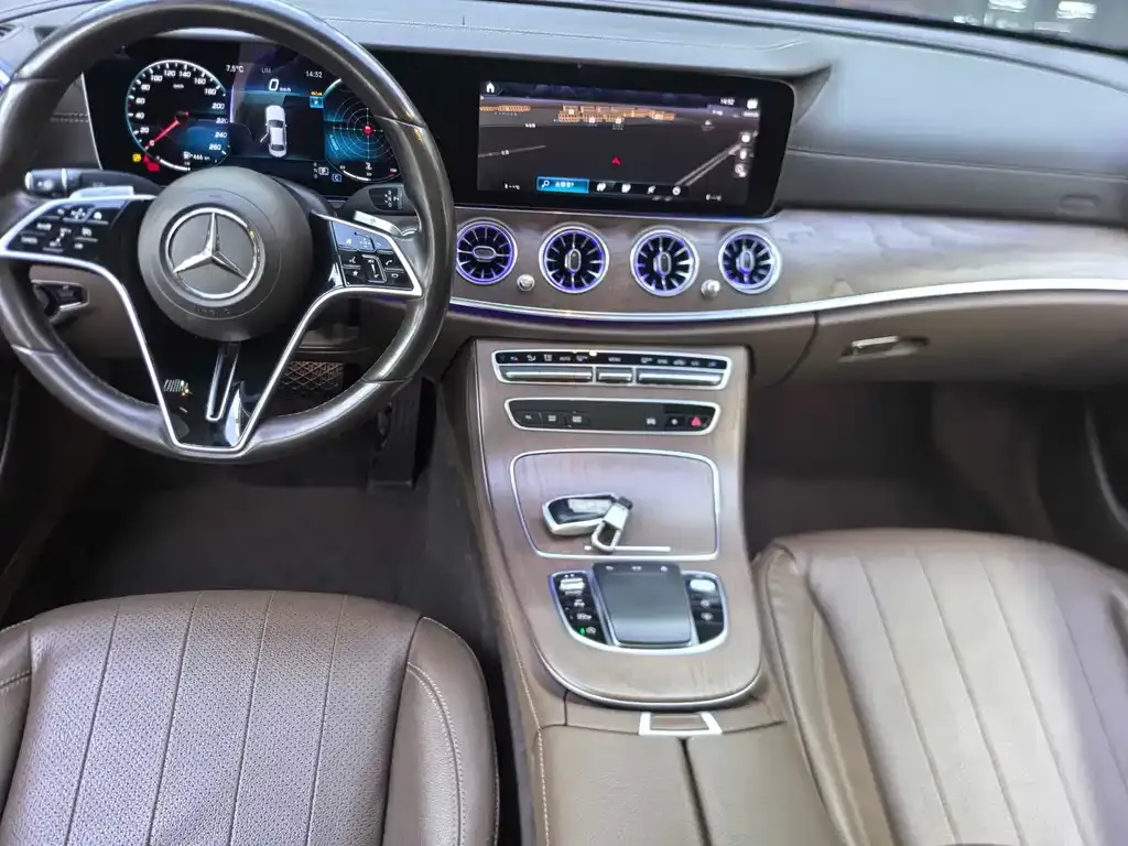 Mercedes-Benz E-Class 2023 из CN, фото 10