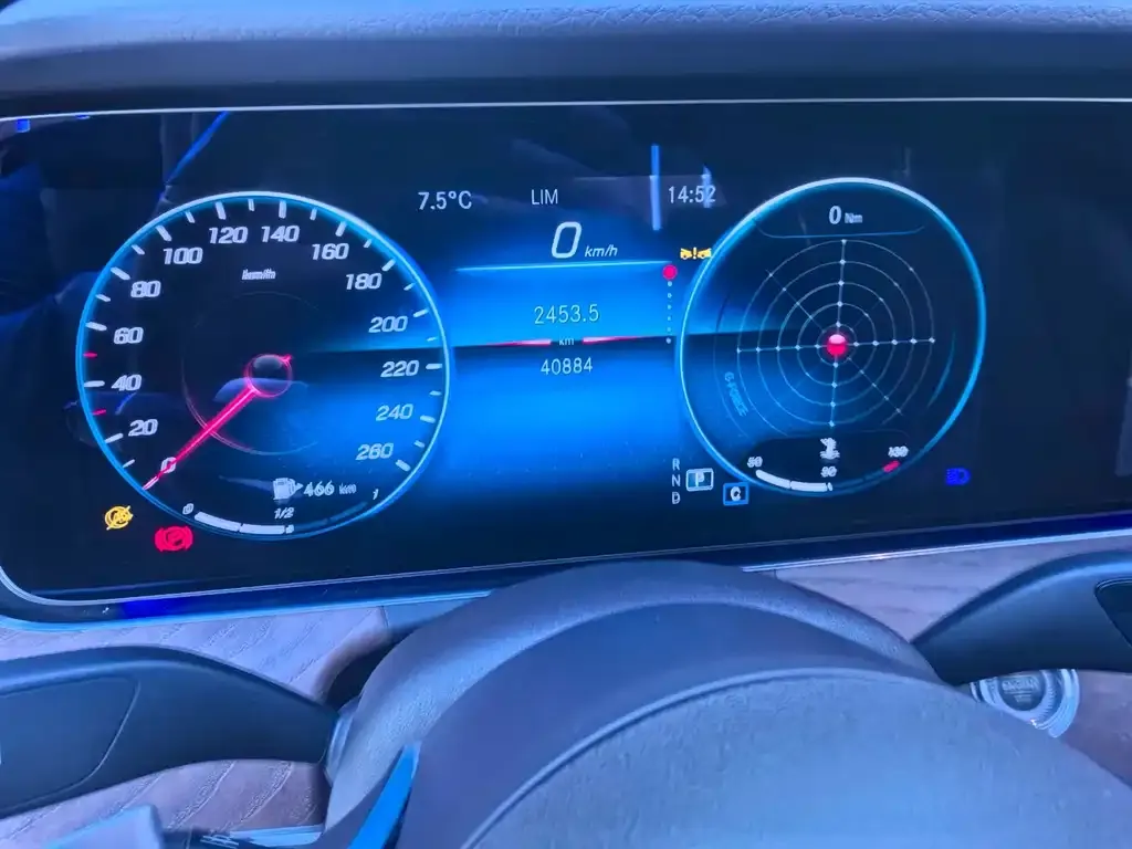 Mercedes-Benz E-Class 2023 из CN, фото 8