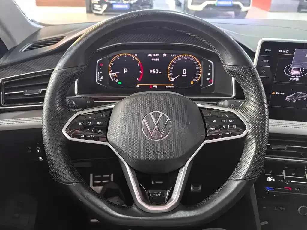 Volkswagen Tiguan L 2021 из CN, фото 9