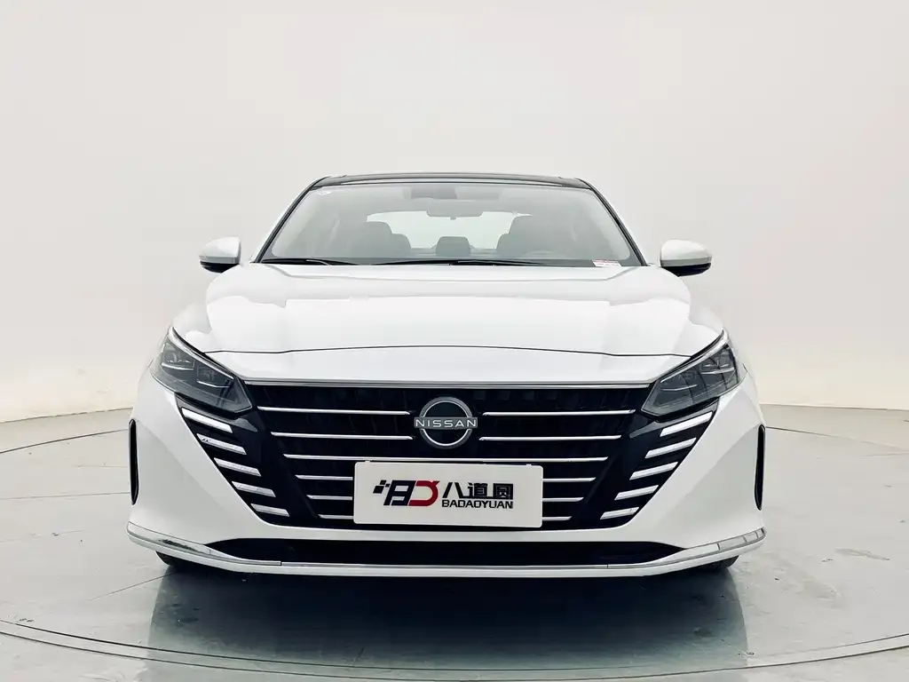 Nissan Teana — фото 2