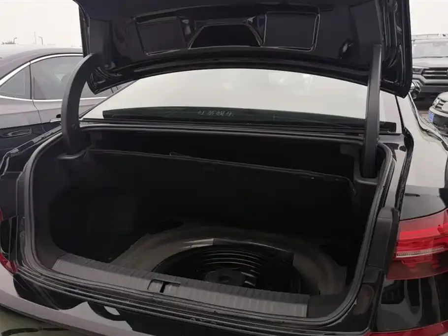 Volkswagen Passat — фото 2