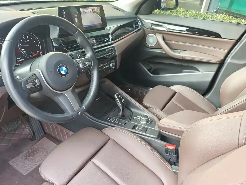 BMW X1 — фото 10