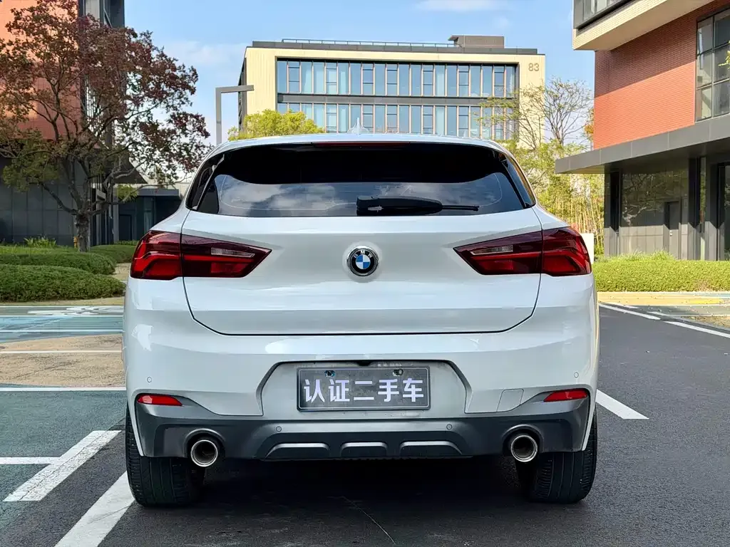 BMW X2 — фото 7
