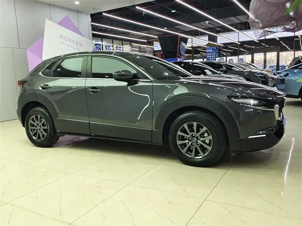 Mazda CX-30 2022 из CN, фото 10