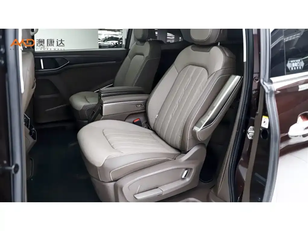 Volkswagen Viloran 2023 из CN, фото 10