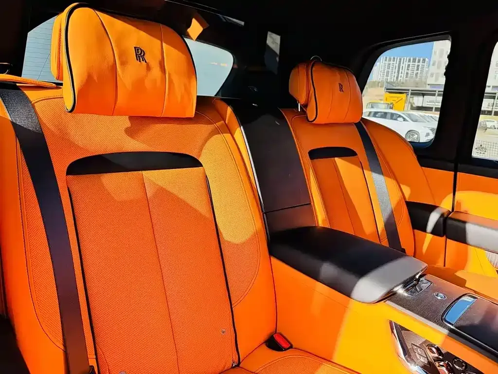 Rolls-Royce Cullinan 2023 из CN, фото 7