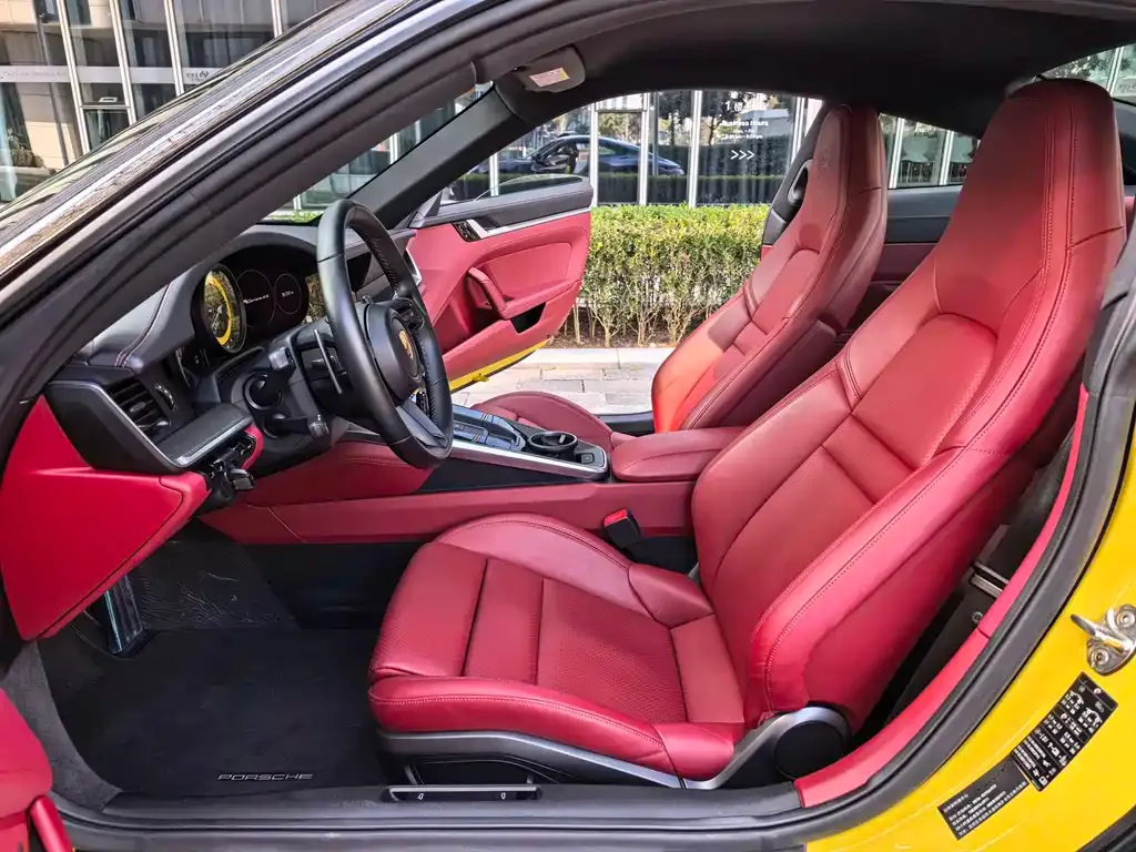 Porsche 911 2021 из CN, фото 2