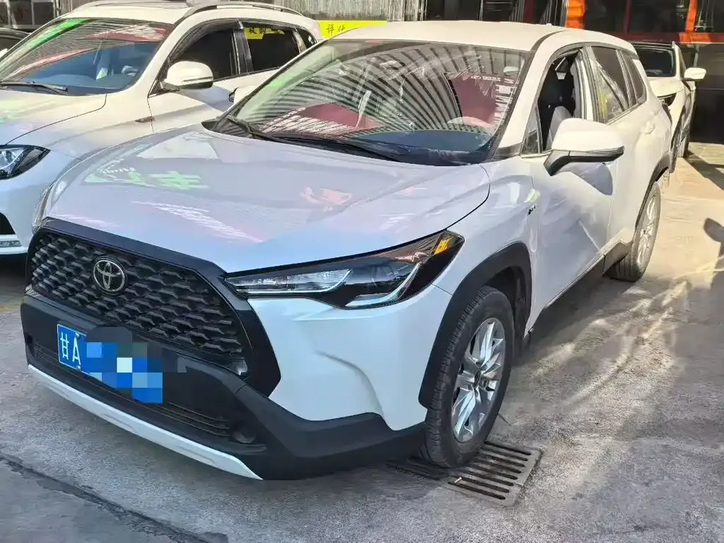Toyota Corolla Cross 2025 из CN, фото 1