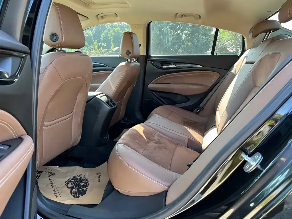 Buick Regal 2022 из CN, фото 8