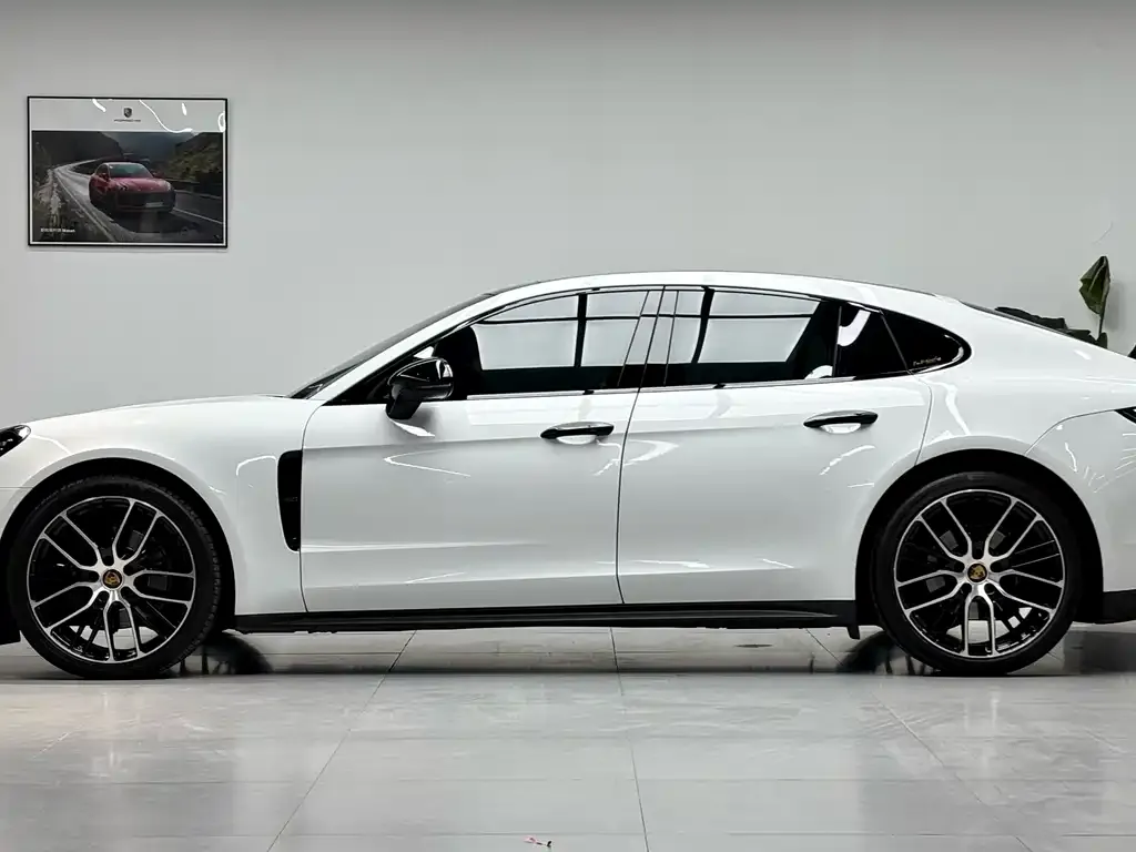 Porsche Panamera 2023 из CN, фото 3