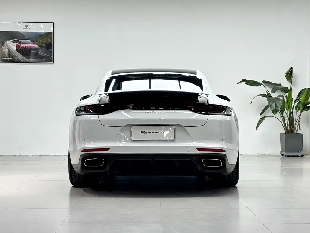 Porsche Panamera 2023 из CN, фото 2