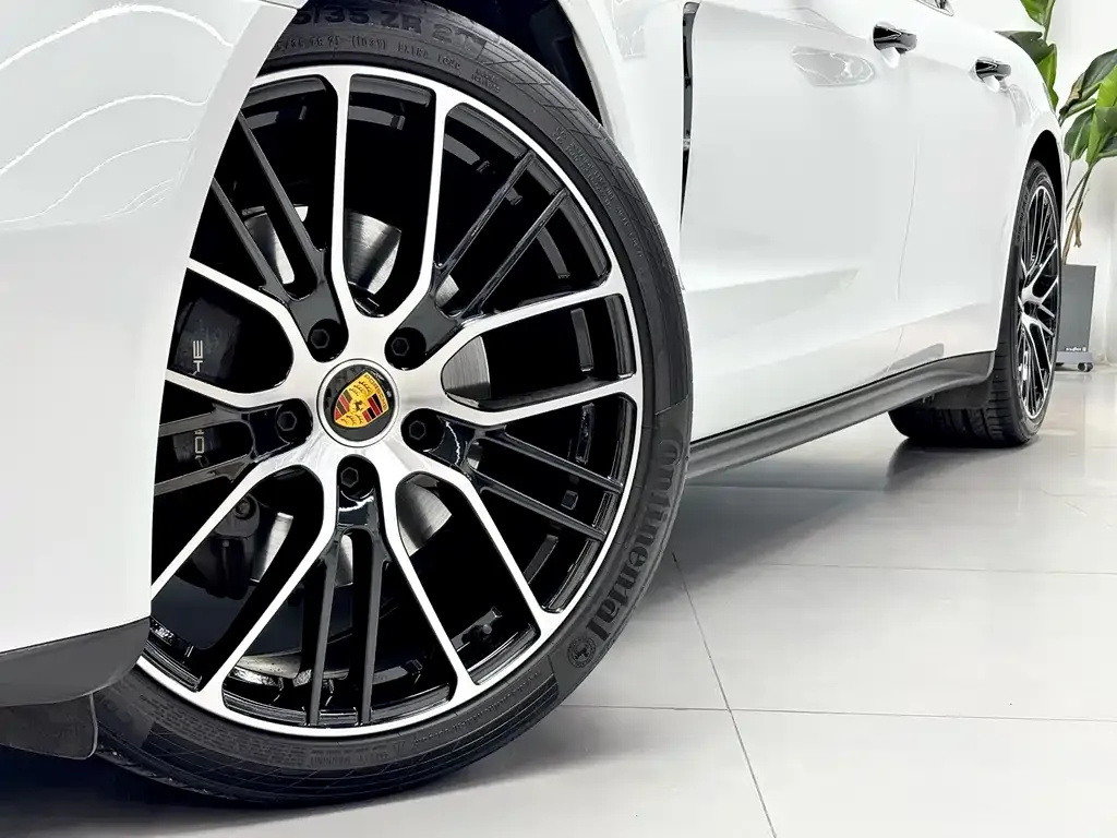 Porsche Panamera 2023 из CN, фото 10