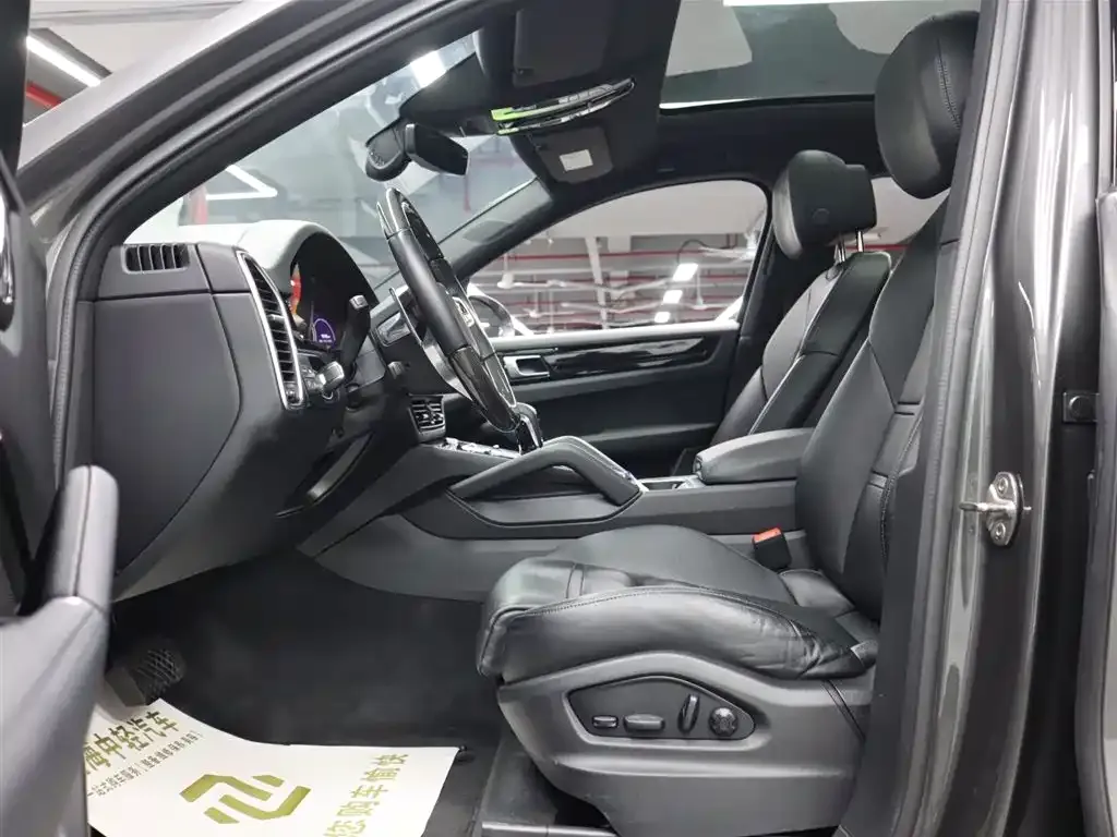 Porsche Cayenne 2022 из CN, фото 8