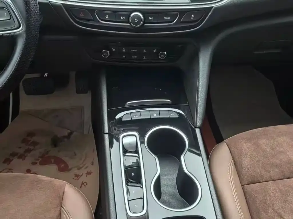 Buick Regal — фото 7