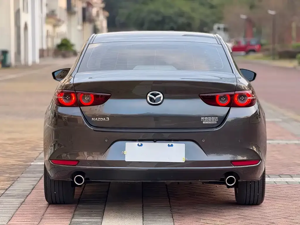Mazda 3 Axela 2024 из CN, фото 4