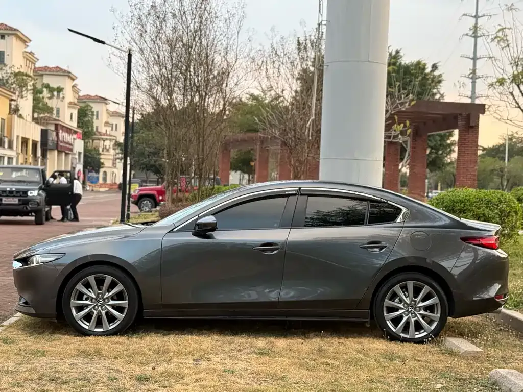 Mazda 3 Axela 2024 из CN, фото 10